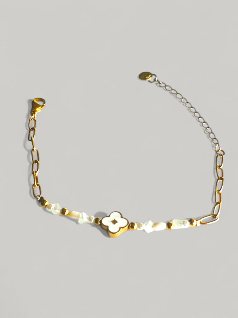 Pulsera Flor Dorada