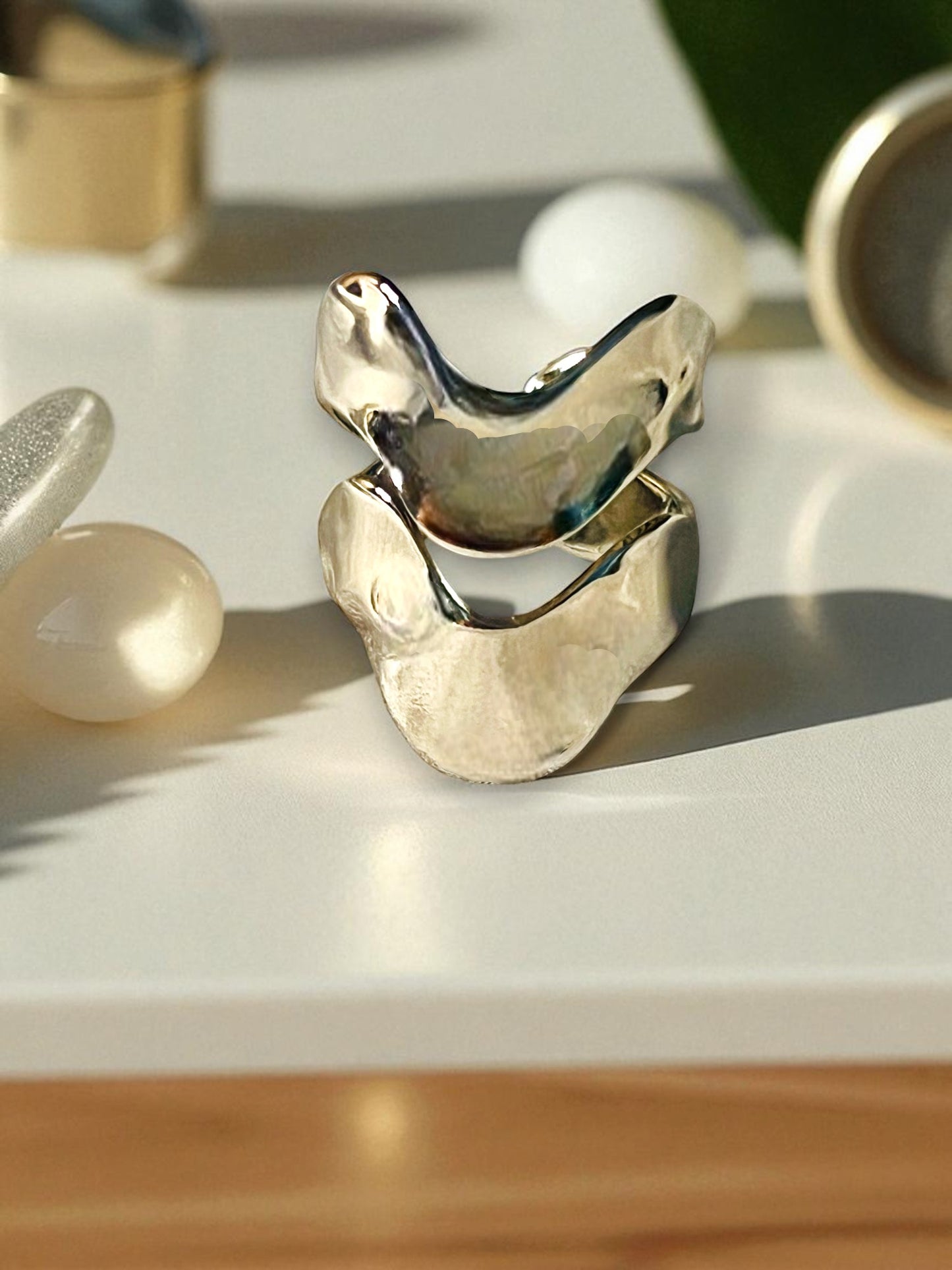 Anillo Dione