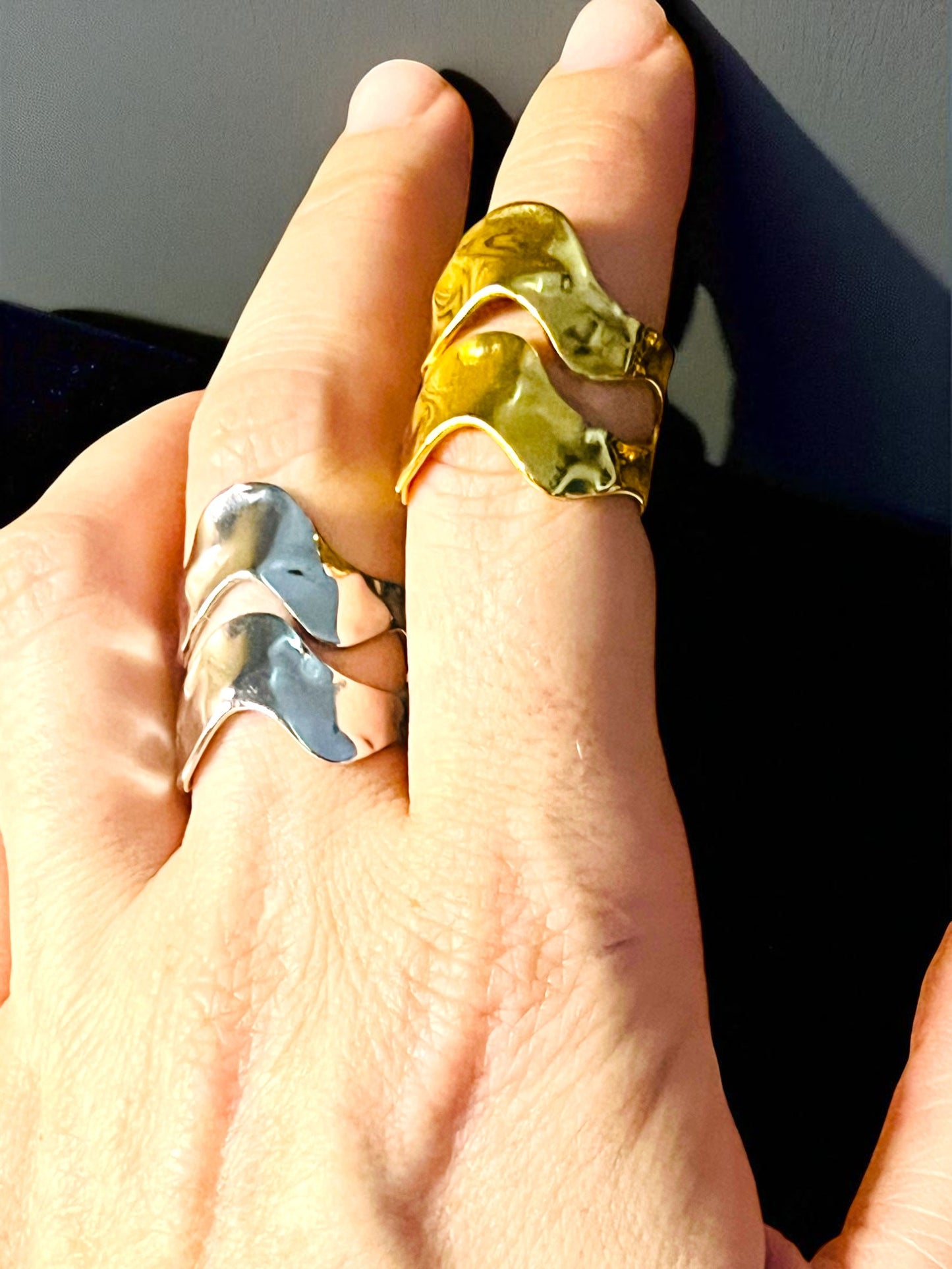 Anillo Dione