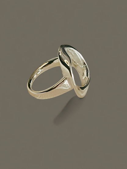 Anillo Luzia