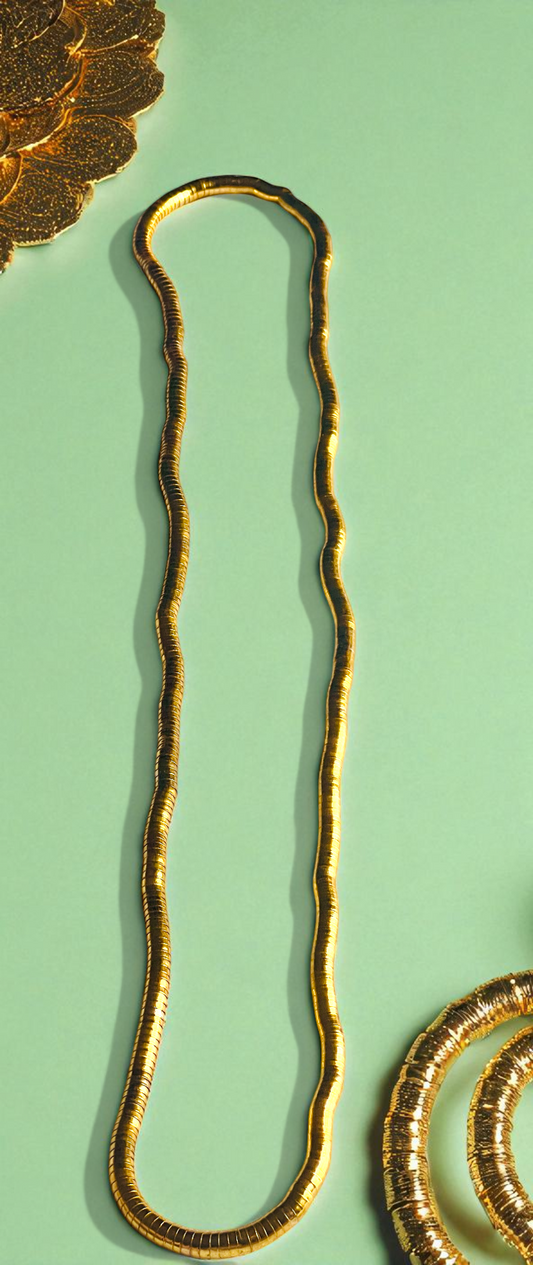 Collar Ouro