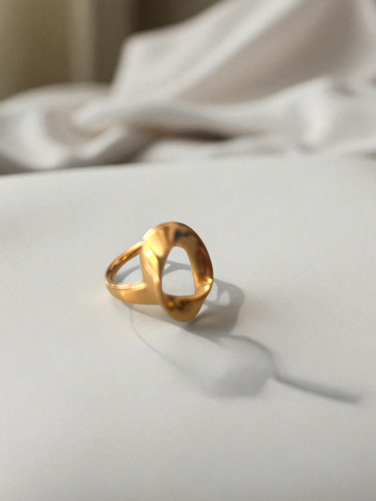 Anillo Luzia